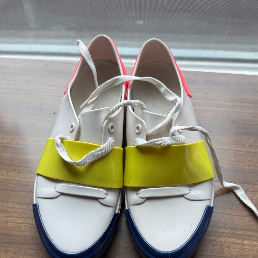 Melissas low top jelly sneakers size 40